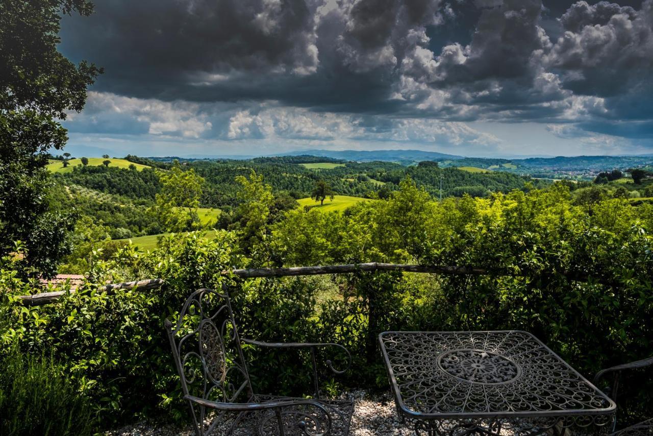 Castello Di Ramazzano - Tenute Aliani Перуджа Екстериор снимка